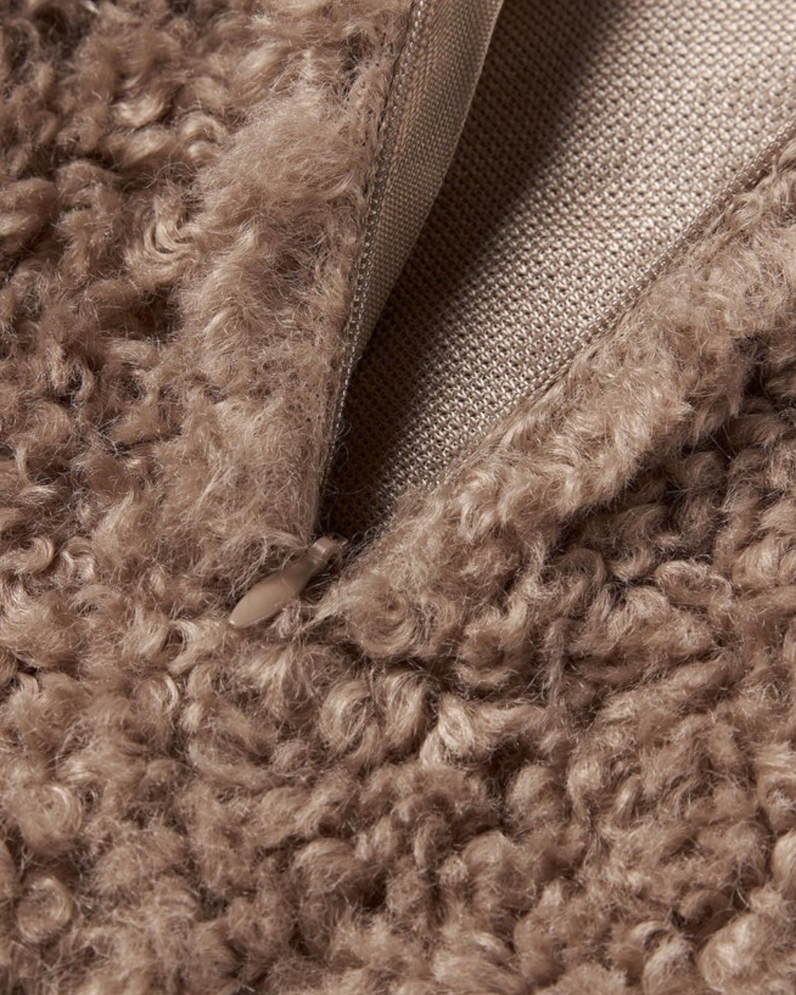 Teddy Kussenhoes 45x45 cm – Zacht en Pluizig – Beige, Taupe, Bordeaux-Cushion Cover-DeWoonVallei