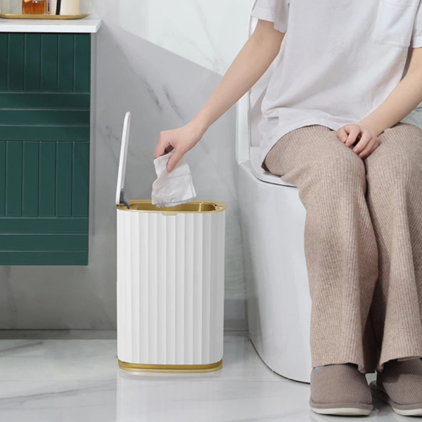 Touchless Prullenbak Modern Waterdicht Batterij-Aangedreven voor Hygiënisch Huis-Bin-DeWoonVallei-Vierkant - 10L (31 cm x 23 cm x 19 cm)-DeWoonVallei