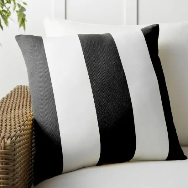 Velvet Brede Streep Outdoor Kussenhoes Zachte Luxe Comfort Ontwerp-Cushions-DeWoonVallei-DeWoonVallei