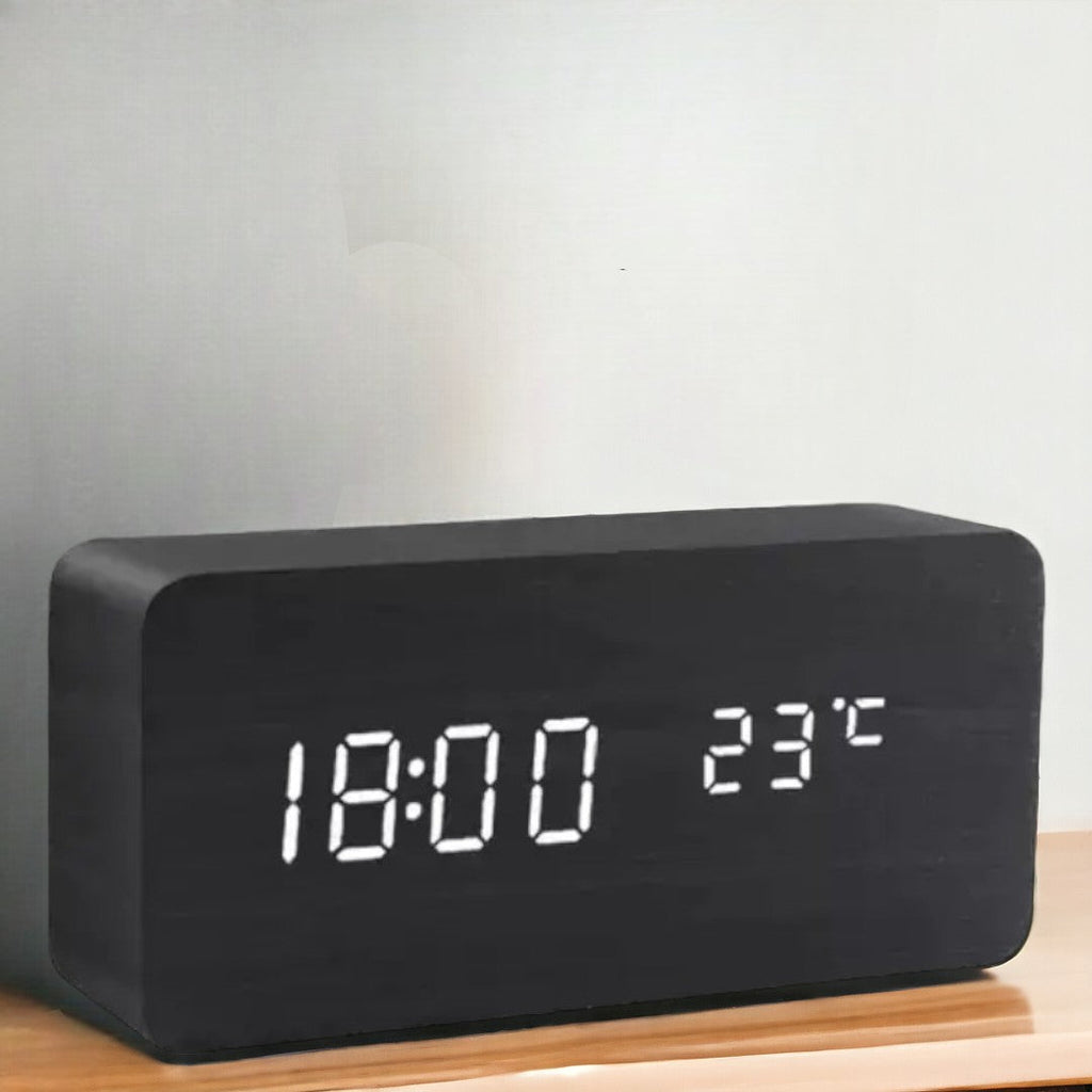 Wekker met Houtlook en LED-display, Spraakbesturing en Instelbare Helderheid voor een Moderne, Natuurlijke Uitstraling-DeWoonVallei-DeWoonVallei
