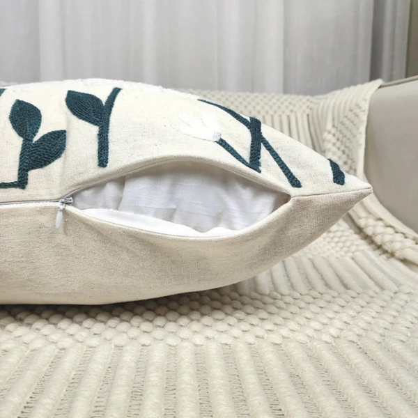 Zachte Daisy Bloemen Kussensloop voor Gezellig en Elegant Interieur-Cushion Cover-DeWoonVallei-DeWoonVallei