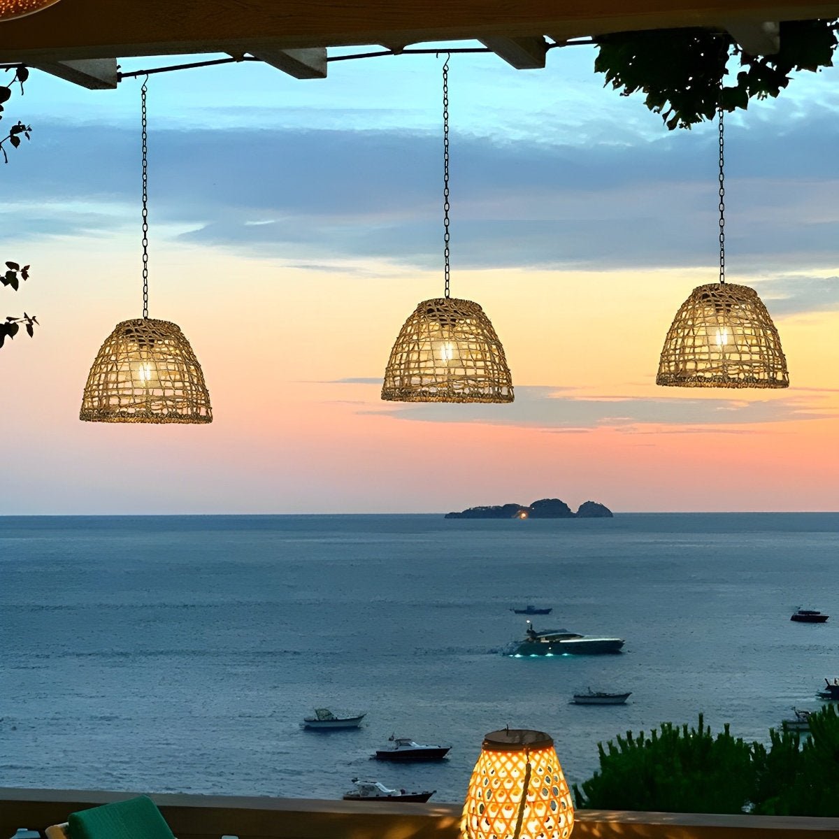 Zonne-Rotan Hanglantaarn – Waterdichte Bell Hanglamp met Warm LED Licht voor Sfeervolle Buitenruimtes-Ceiling Lamp-DeWoonVallei-DeWoonVallei