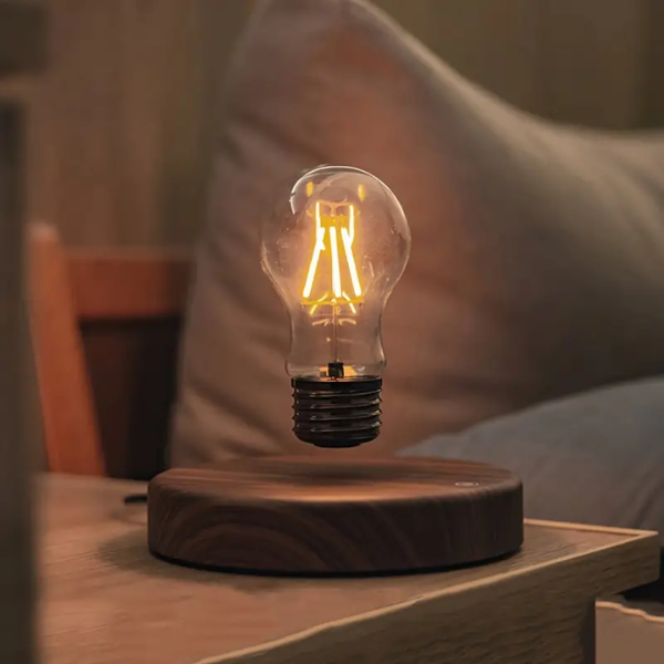 Zwevende Tafellamp met Houten Basis Drijvend Design & Sfeerverlichting-Desk Lamps-DeWoonVallei-DeWoonVallei